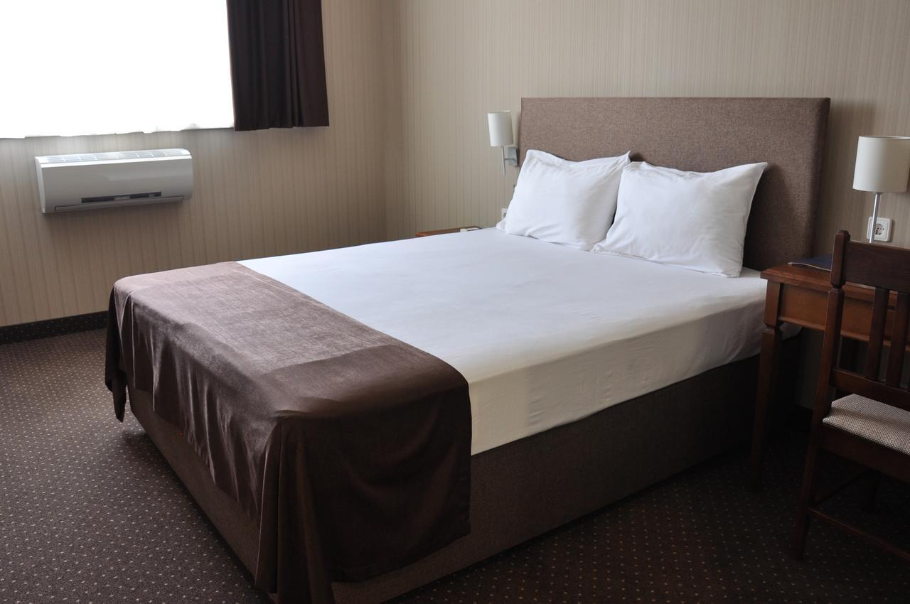 Hotel 7Ya Krasnosilske Extérieur photo